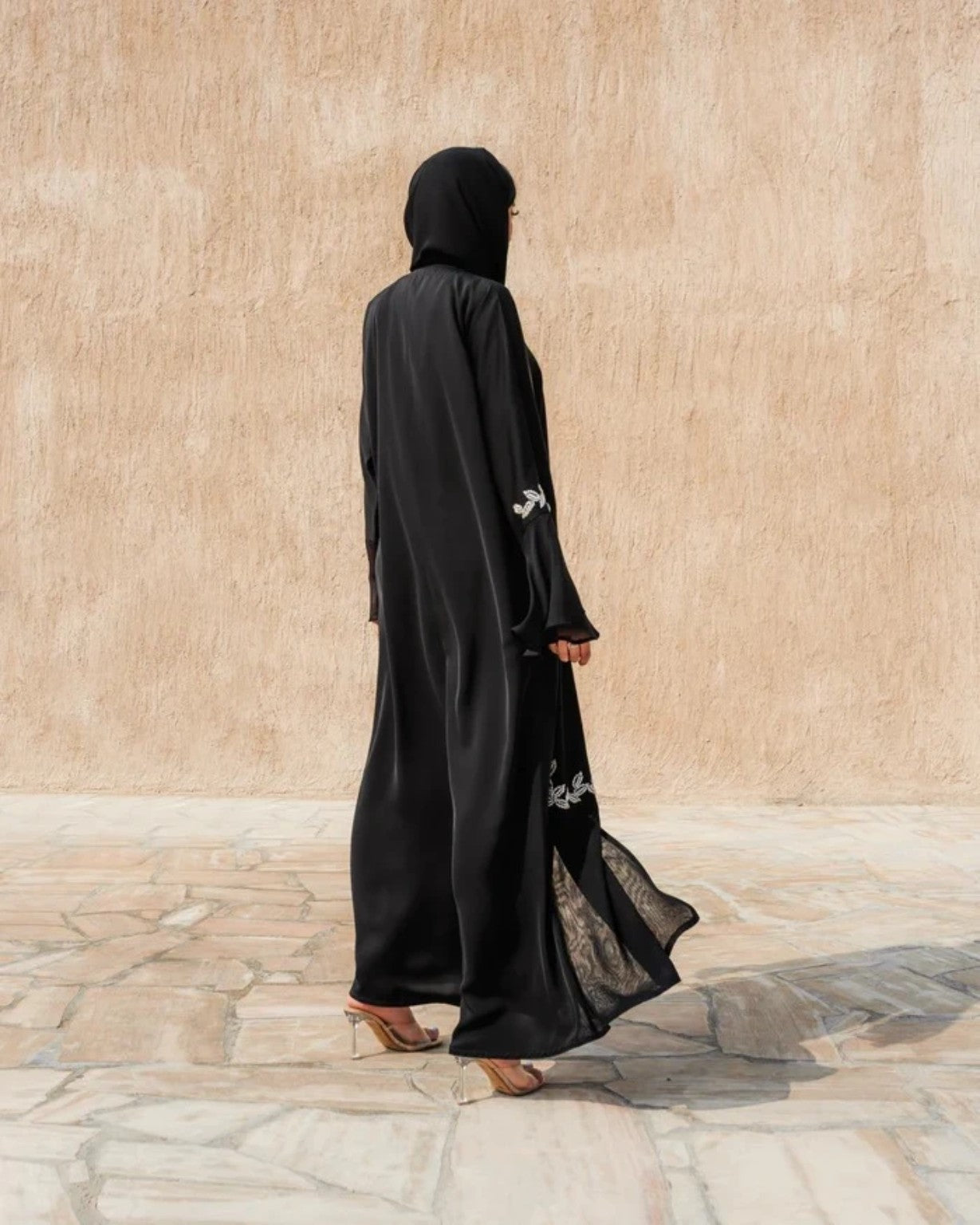 Elegant Black Abaya with Intricate Embroidery