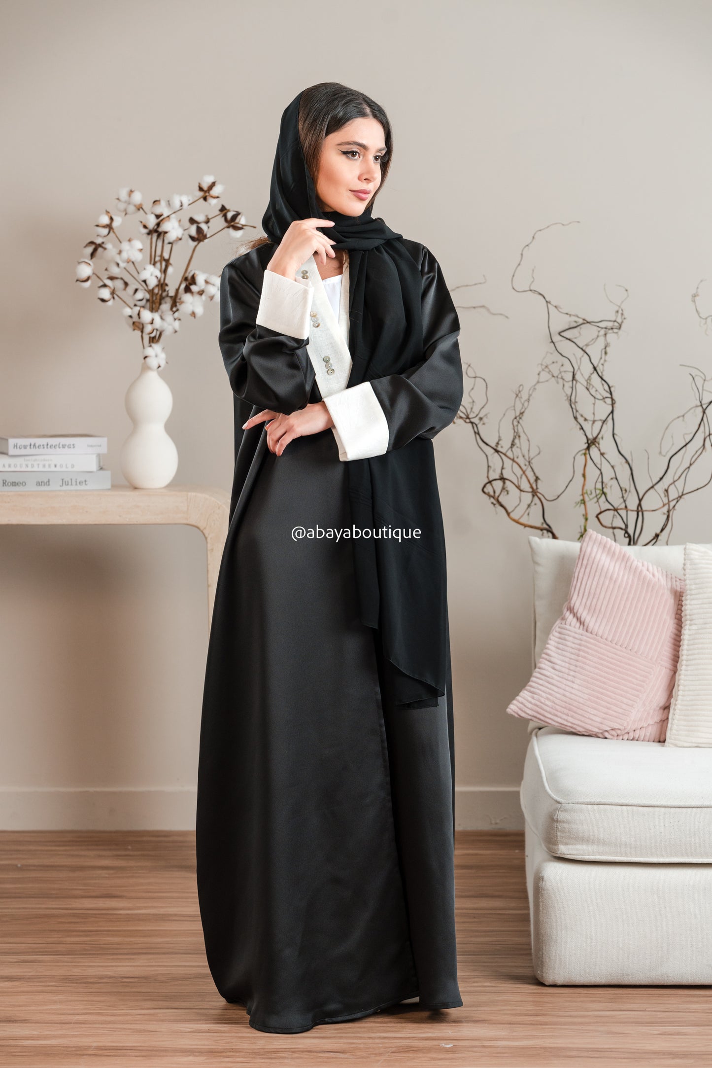 Zuhra Abaya by Abayaboutique