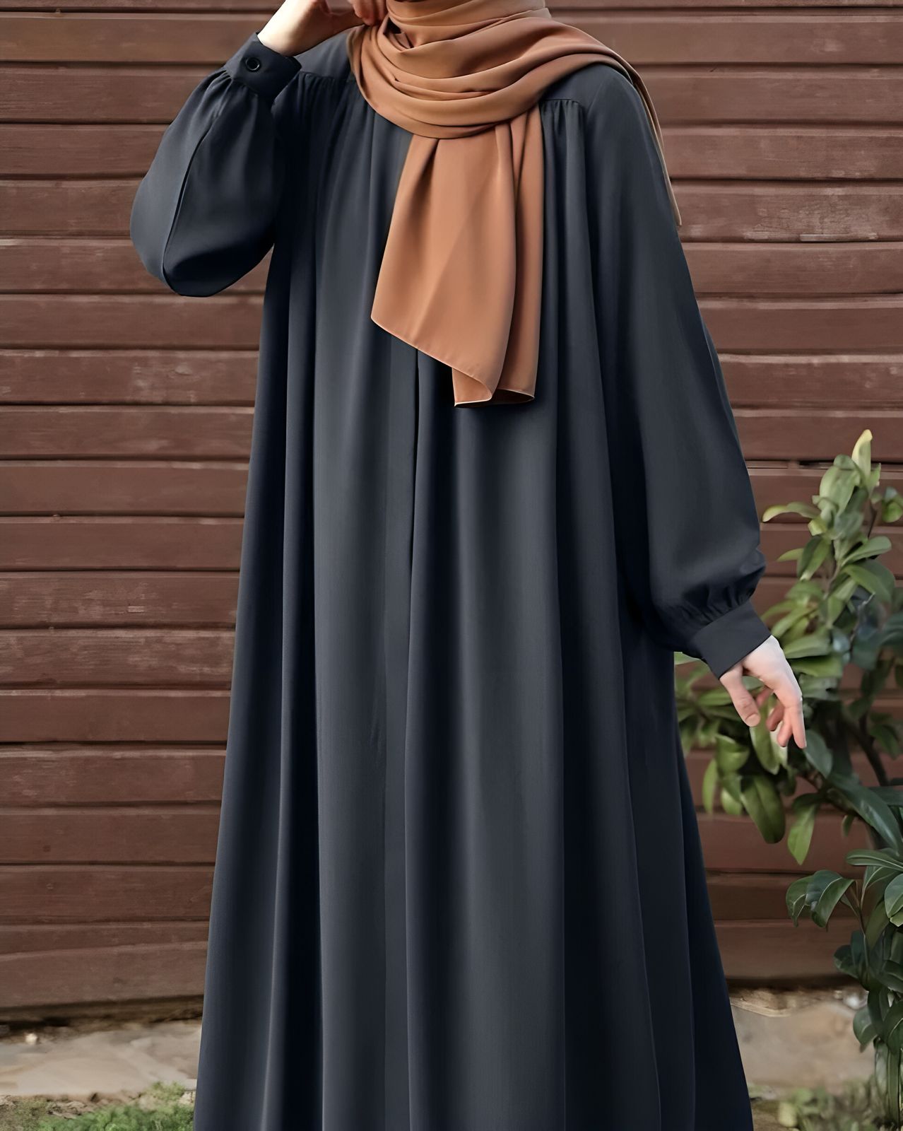 Nida Fabric Abaya Handwork